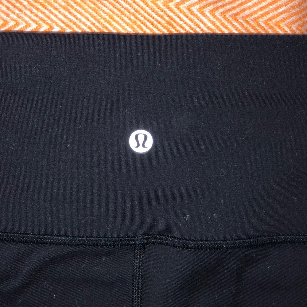 Lululemon black leggings
